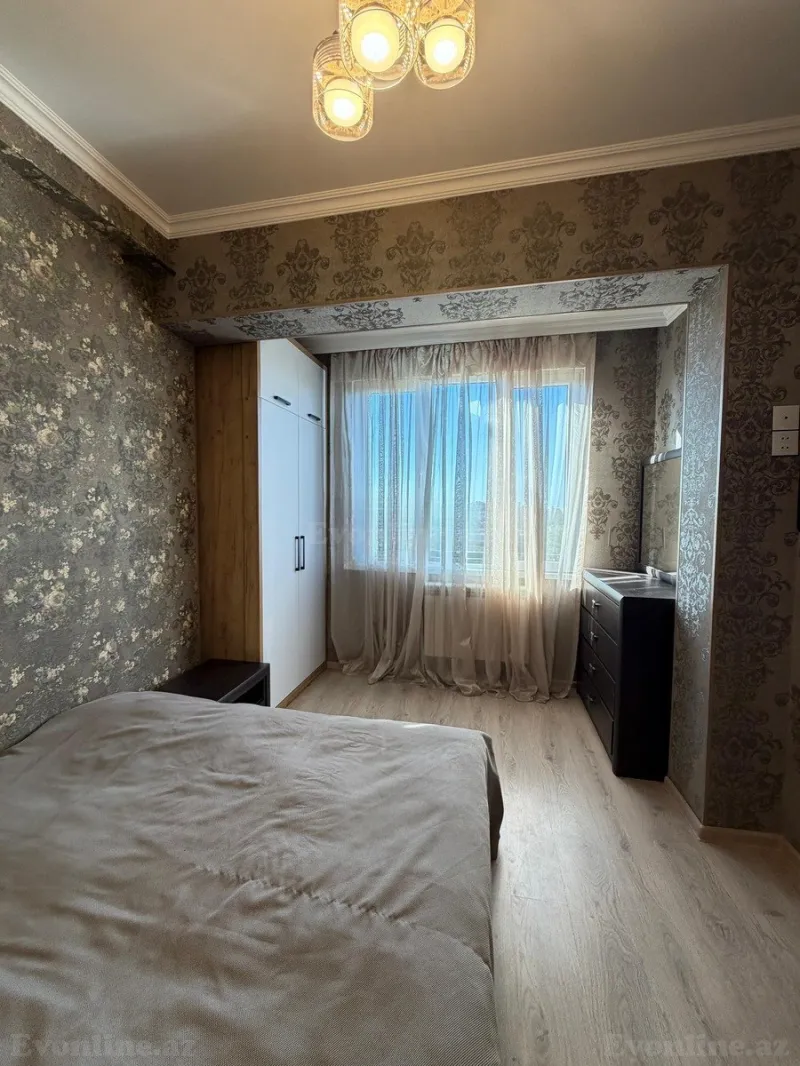 Satılır 2 otaqlı Mənzil Köhnə tikili 45 m² Bakıxanov - şəkil 14