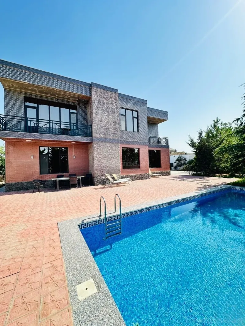 5 otaqlı Həyət evi 350 m² Bilgəh Kirayə verilir