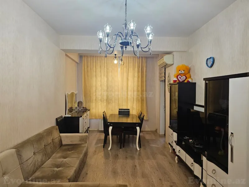 2 otaqlı Mənzil 60 m² Elmlər Akademiyası m. Kirayə verilir