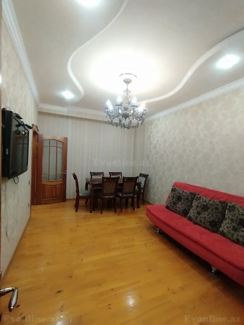 2 otaqlı Mənzil 70 m² Əhmədli m. Kirayə verilir