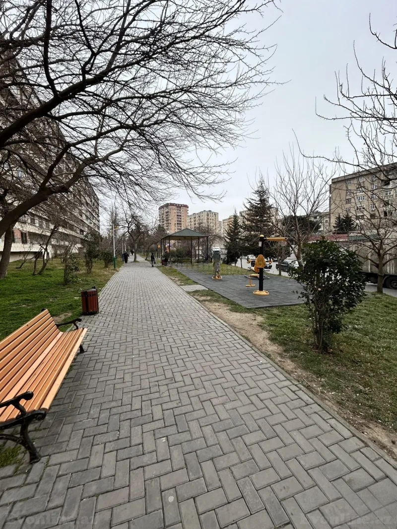 Satılır 3 otaqlı Mənzil Köhnə tikili 82 m² Həzi Aslanov m. - şəkil 22