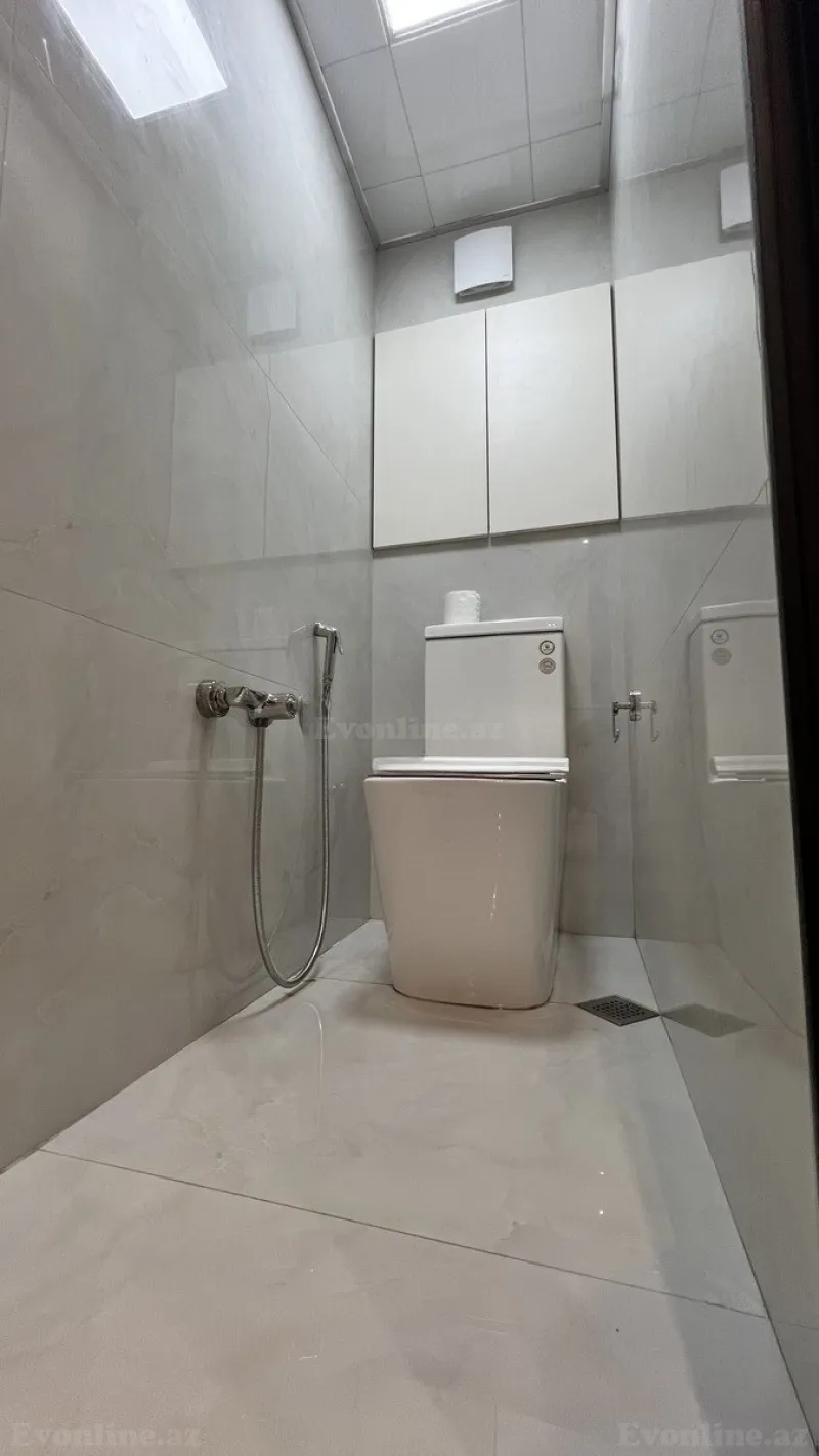 Kirayə verilir 2 otaqlı Mənzil Köhnə tikili 55 m² Xalqlar Dostluğu m. - şəkil 16