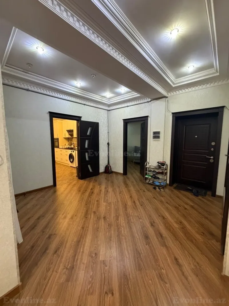 Satılır 4 otaqlı Mənzil Köhnə tikili 160 m² Səbail r. - şəkil 7