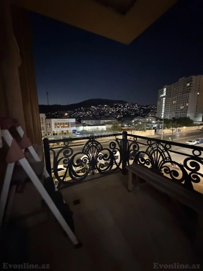 Satılır 4 otaqlı Mənzil Köhnə tikili 160 m² Səbail r. - şəkil 10