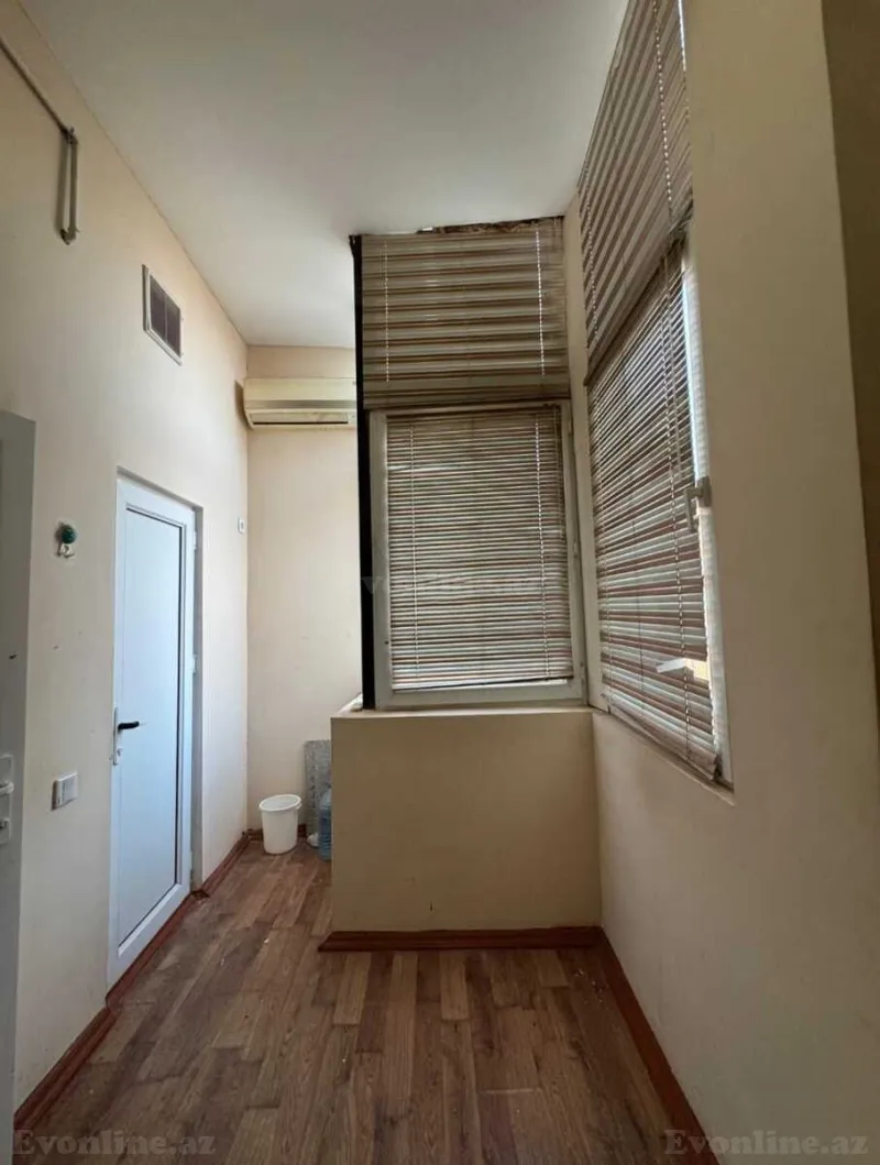 Kirayə verilir 2 otaqlı Mənzil Köhnə tikili 40 m² Sahil m. - şəkil 3