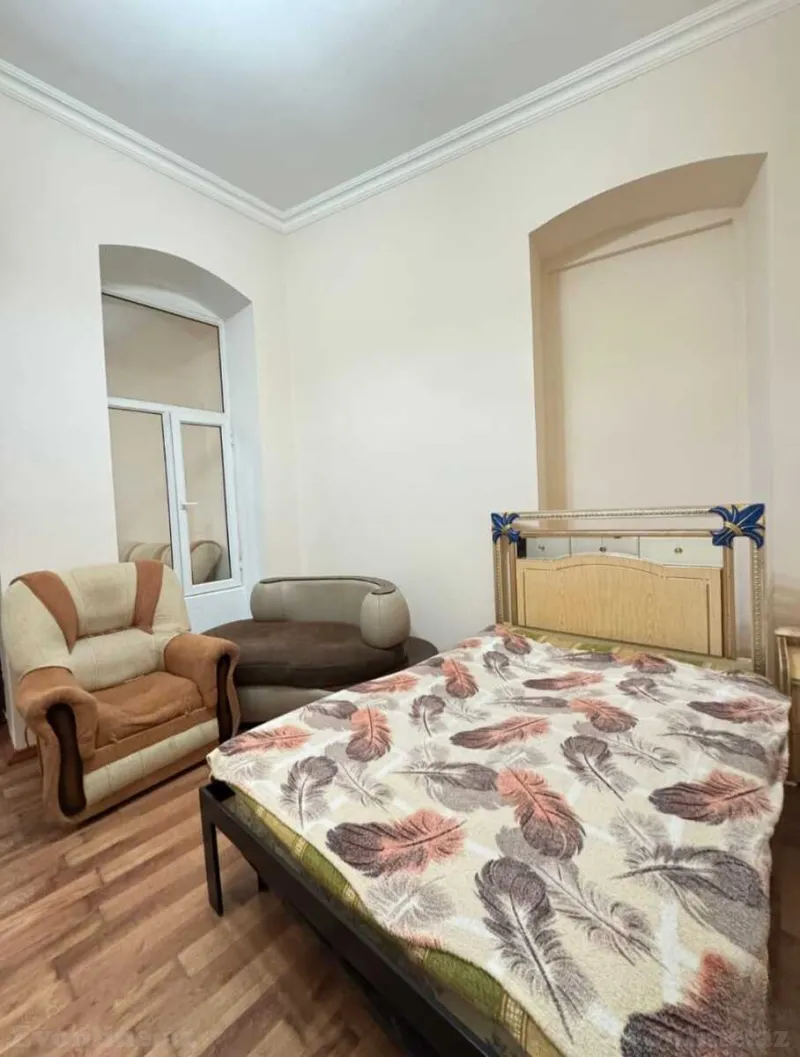 Kirayə verilir 2 otaqlı Mənzil Köhnə tikili 40 m² Sahil m. - şəkil 6