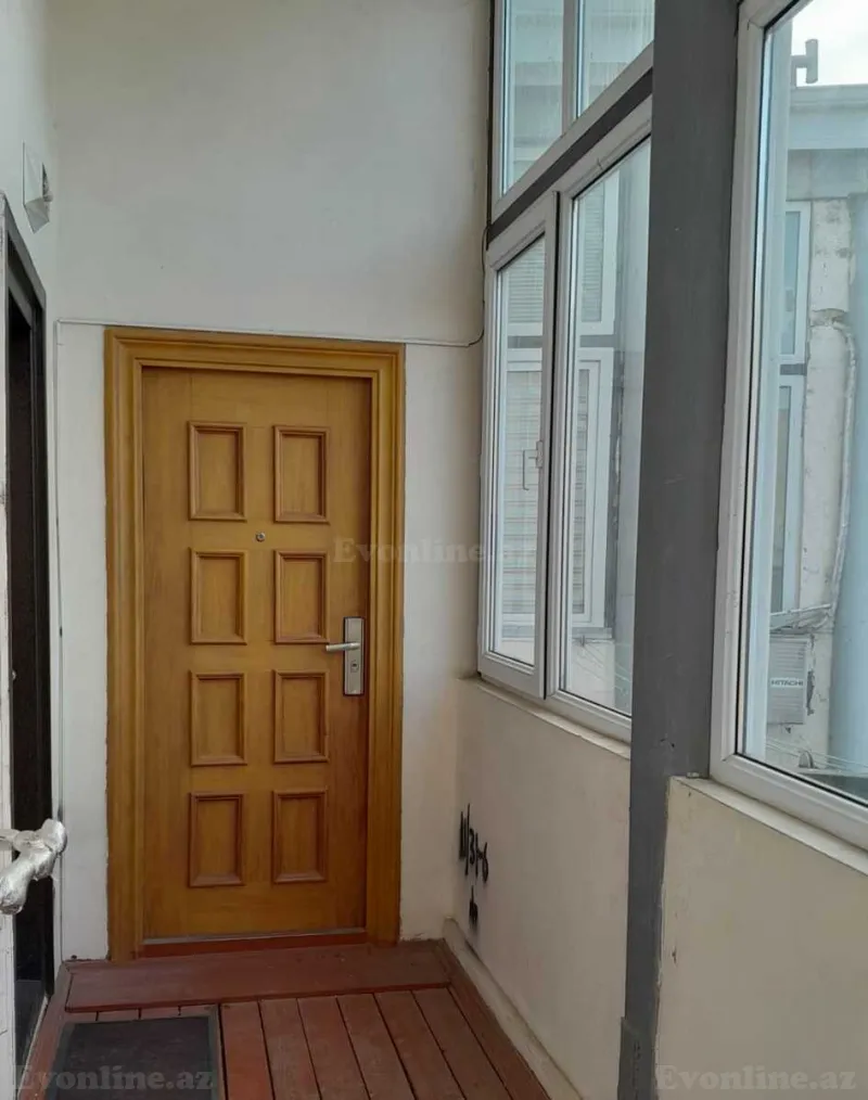 Kirayə verilir 2 otaqlı Mənzil Köhnə tikili 40 m² Sahil m. - şəkil 9