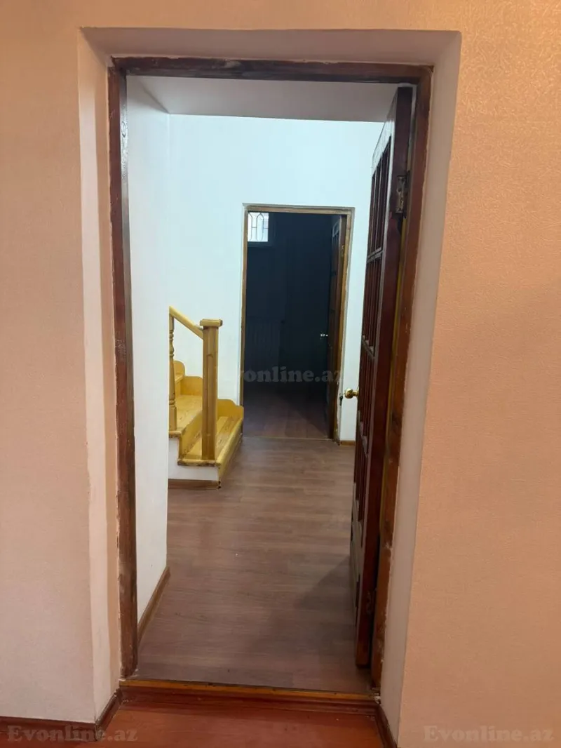 Satılır 4 otaqlı Mənzil Köhnə tikili 141 m² Nizami m. - şəkil 13