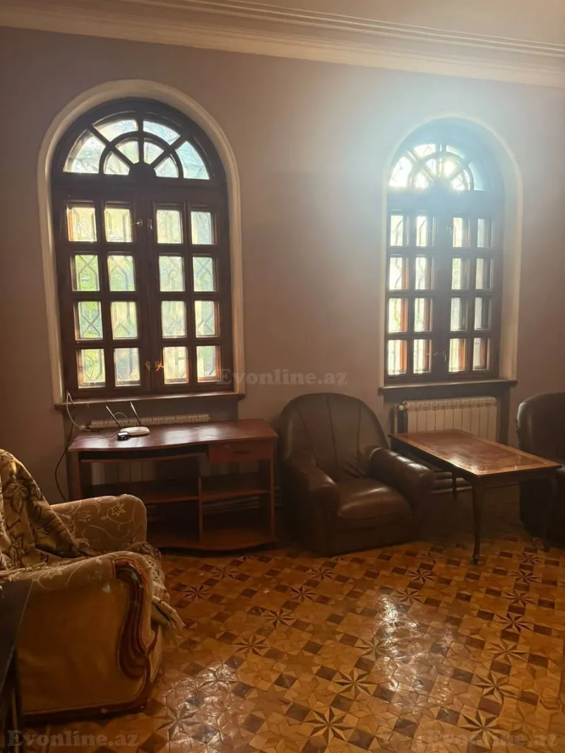 Satılır 4 otaqlı Mənzil Köhnə tikili 141 m² Nizami m. - şəkil 14