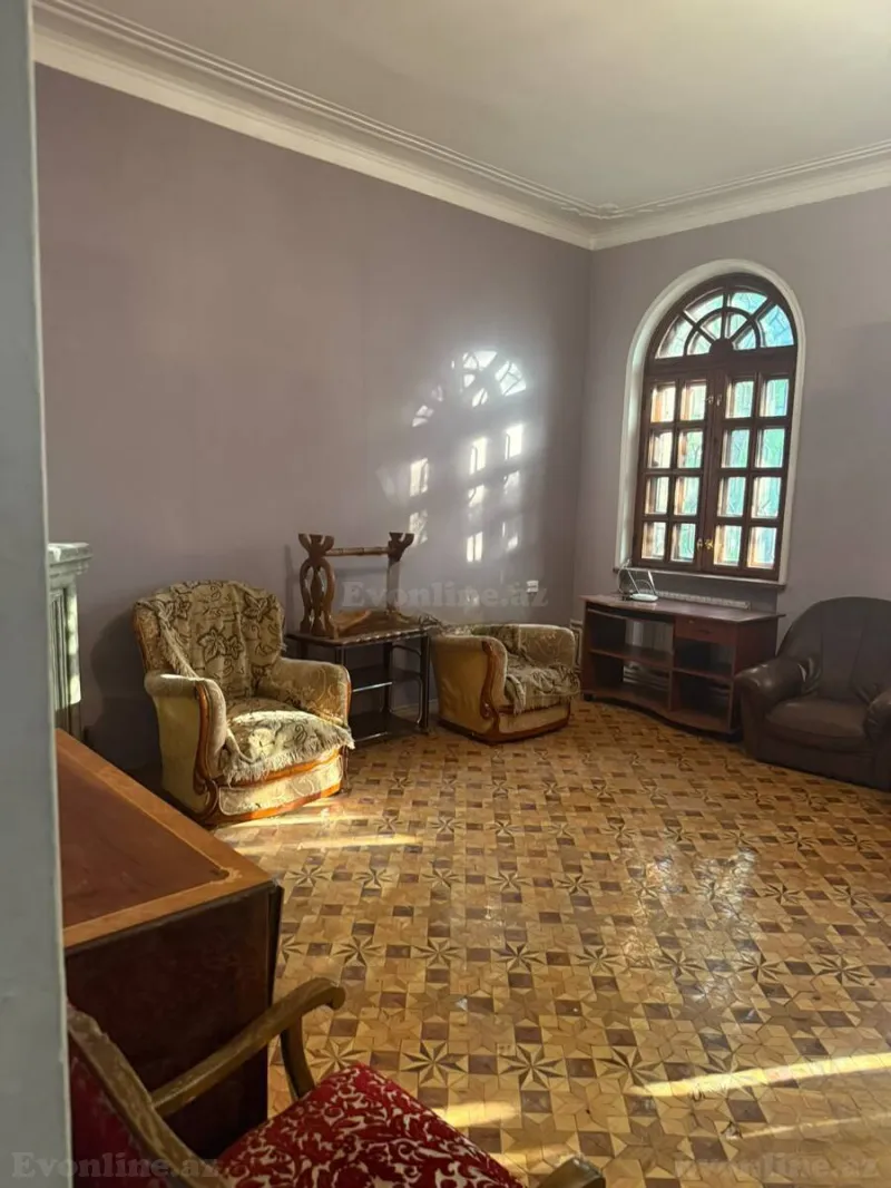 Satılır 4 otaqlı Mənzil Köhnə tikili 141 m² Nizami m. - şəkil 15