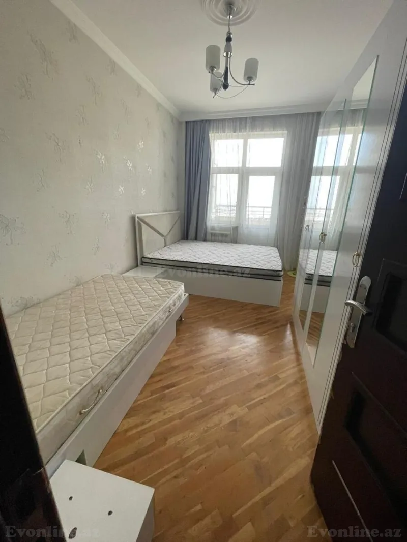 Kirayə verilir 3 otaqlı Mənzil Yeni tikili 90 m² Neftçilər m. - şəkil 5