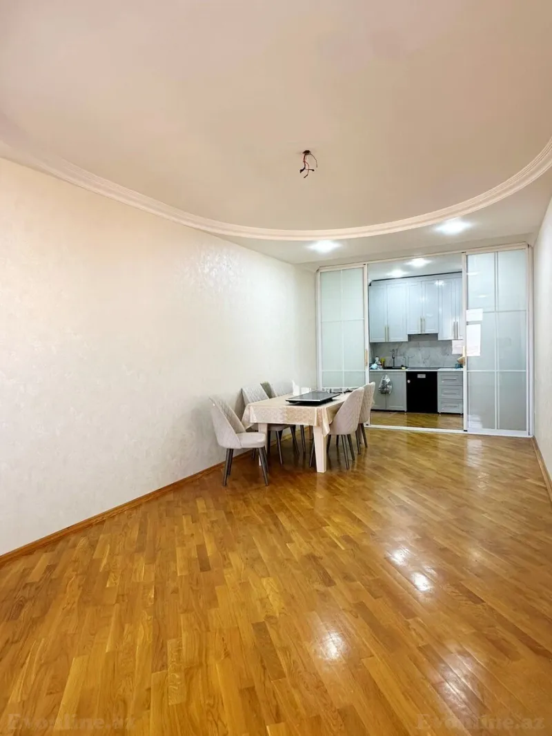 Satılır 3 otaqlı Mənzil Yeni tikili 108 m² Yasamal r. - şəkil 5