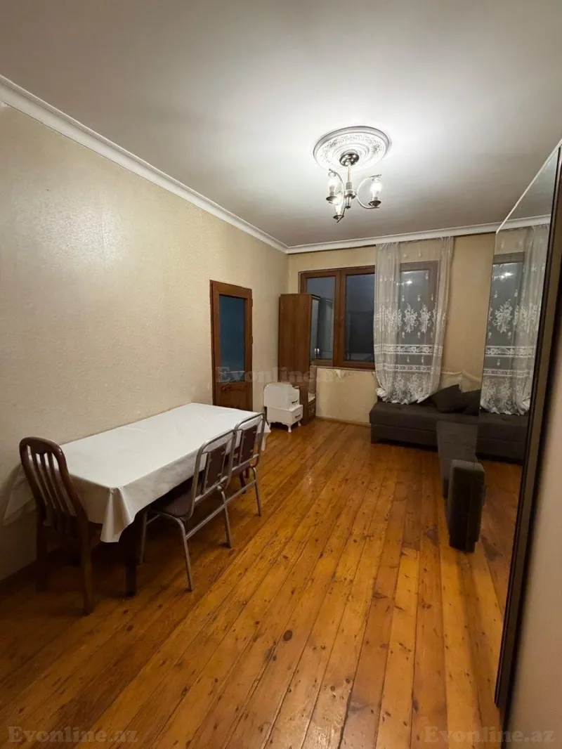 Kirayə verilir 2 otaqlı Mənzil Köhnə tikili 45 m² Gənclik m. - şəkil 2