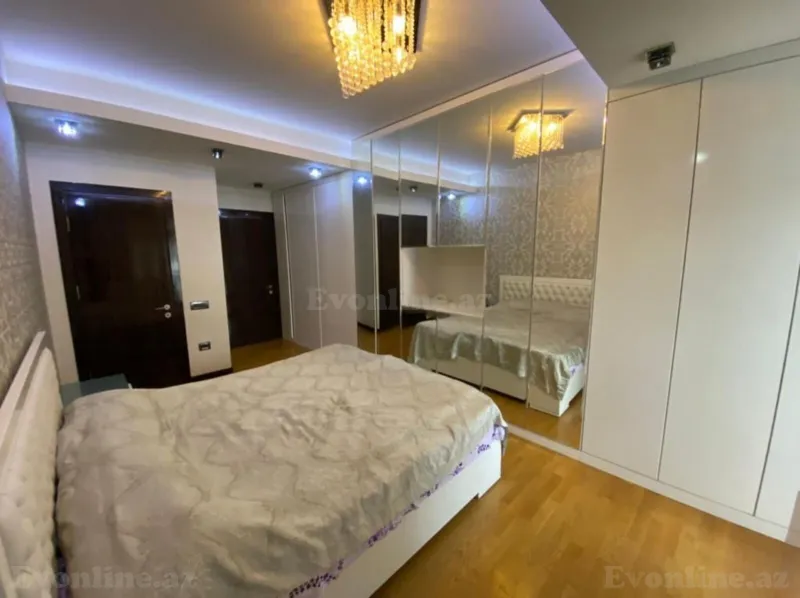 Kirayə verilir 4 otaqlı Mənzil Yeni tikili 180 m² Xətai r. - şəkil 2