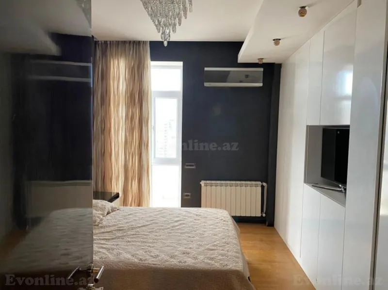 Kirayə verilir 4 otaqlı Mənzil Yeni tikili 180 m² Xətai r. - şəkil 7