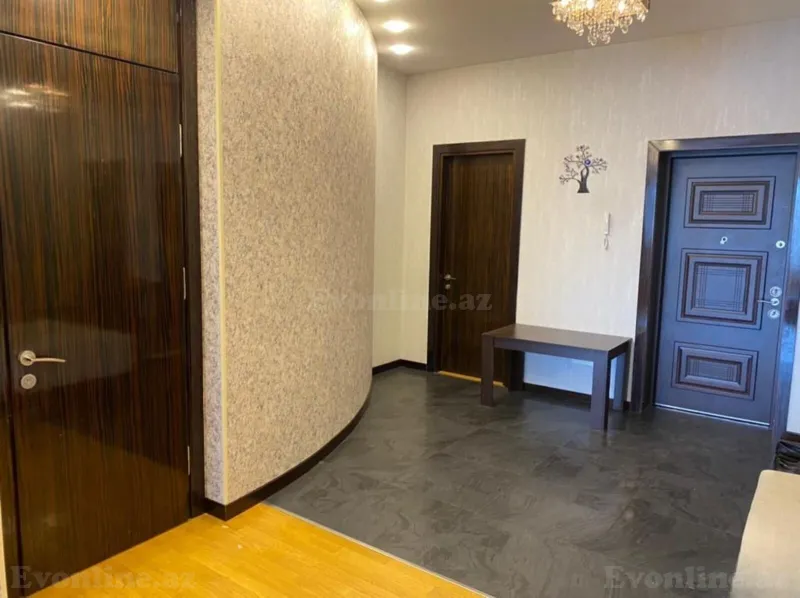 Kirayə verilir 4 otaqlı Mənzil Yeni tikili 180 m² Xətai r. - şəkil 19