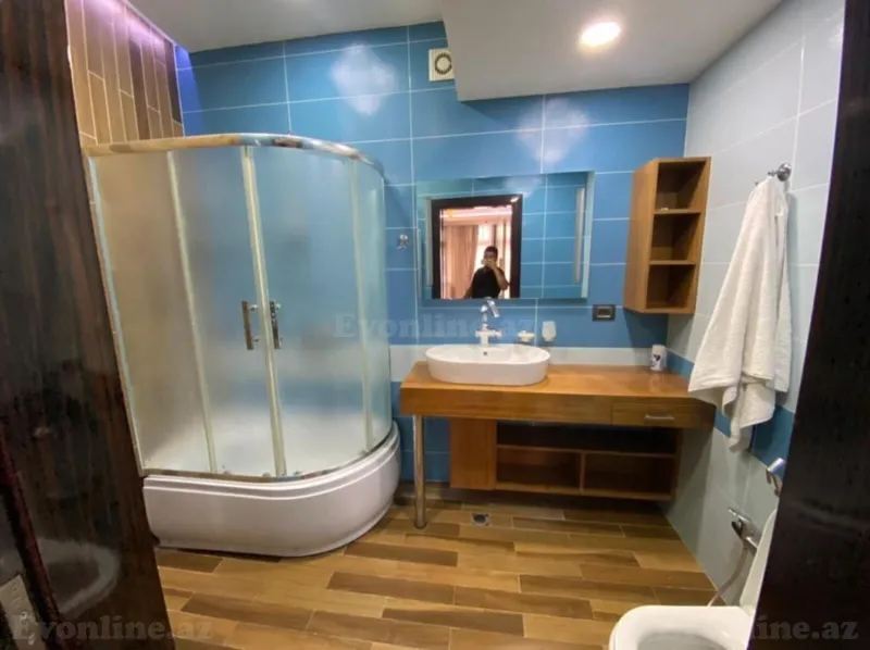 Kirayə verilir 4 otaqlı Mənzil Yeni tikili 180 m² Xətai r. - şəkil 22
