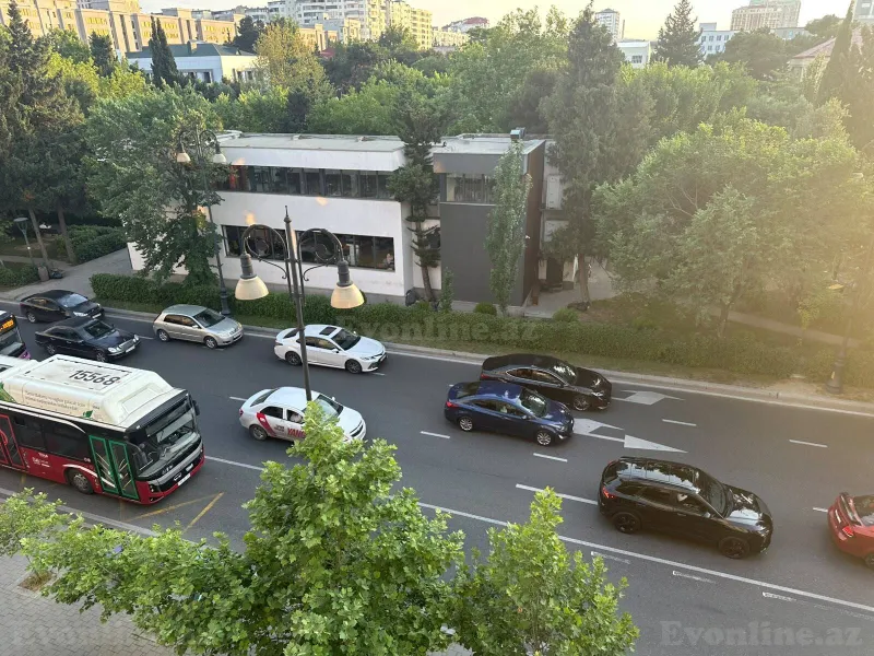 Kirayə verilir 3 otaqlı Mənzil Köhnə tikili 60 m² 8-ci mikrorayon - şəkil 10