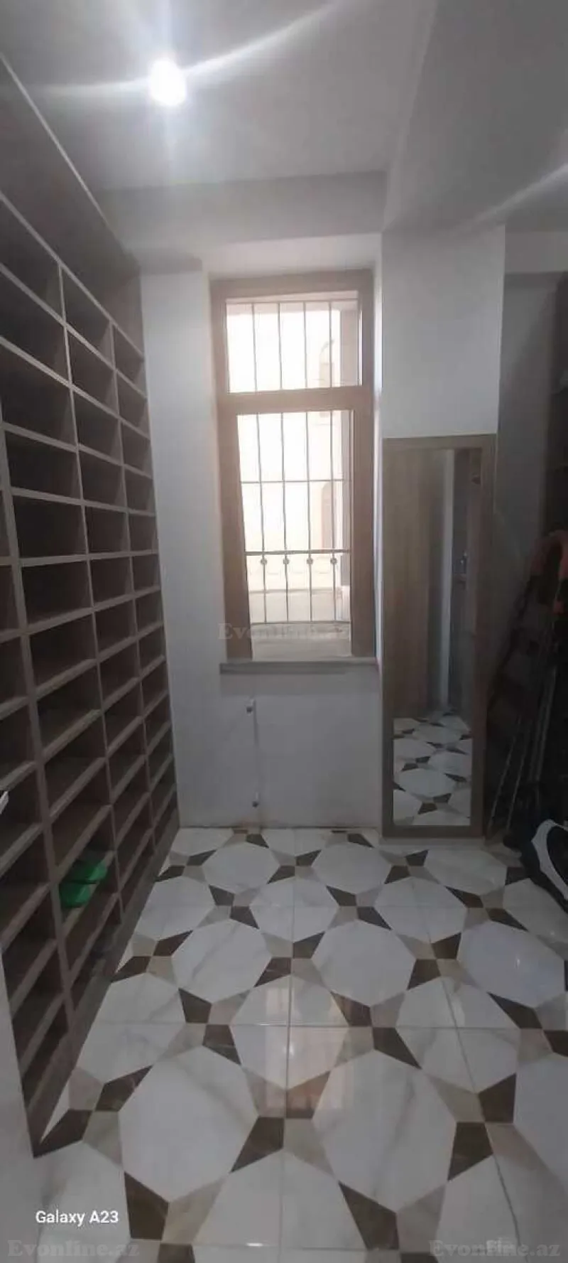 Satılır 4 otaqlı Mənzil Köhnə tikili 140 m² Bayıl - şəkil 5