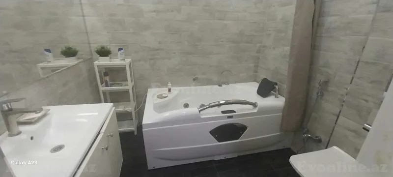 Satılır 4 otaqlı Mənzil Köhnə tikili 140 m² Bayıl - şəkil 13