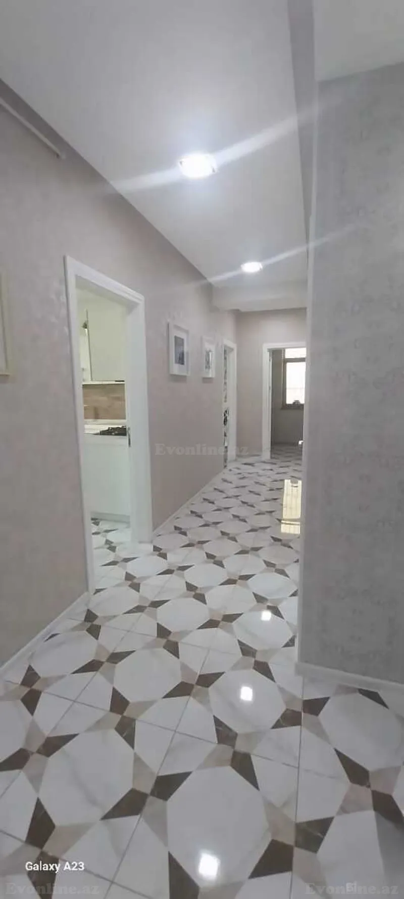Satılır 4 otaqlı Mənzil Köhnə tikili 140 m² Bayıl - şəkil 23
