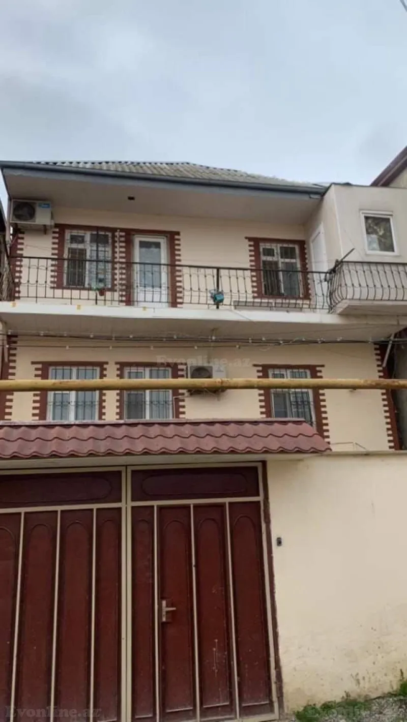 4 otaqlı Həyət evi 300 m² Biləcəri Satılır