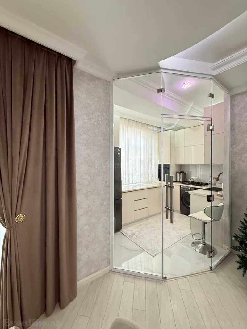Satılır 3 otaqlı Mənzil Yeni tikili 100 m² 8-ci mikrorayon - şəkil 4