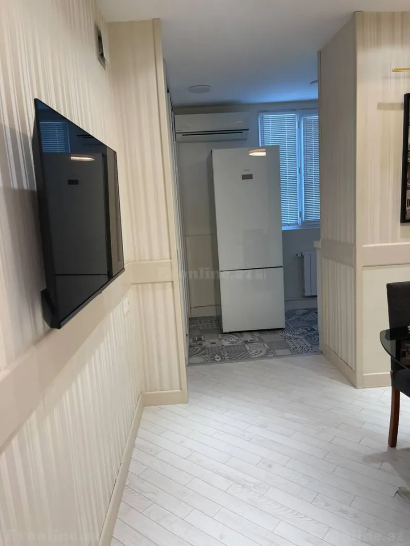 Kirayə verilir 3 otaqlı Mənzil Yeni tikili 80 m² Səbail r. - şəkil 15