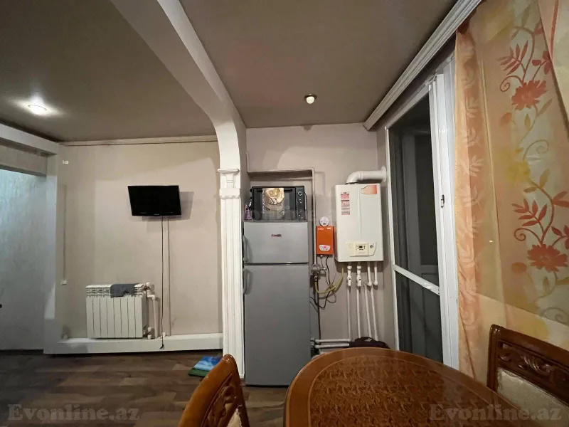 Kirayə verilir 2 otaqlı Mənzil Köhnə tikili 50 m² Həzi Aslanov m. - şəkil 10