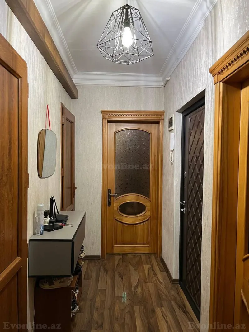 Kirayə verilir 2 otaqlı Mənzil Köhnə tikili 50 m² Həzi Aslanov m. - şəkil 13