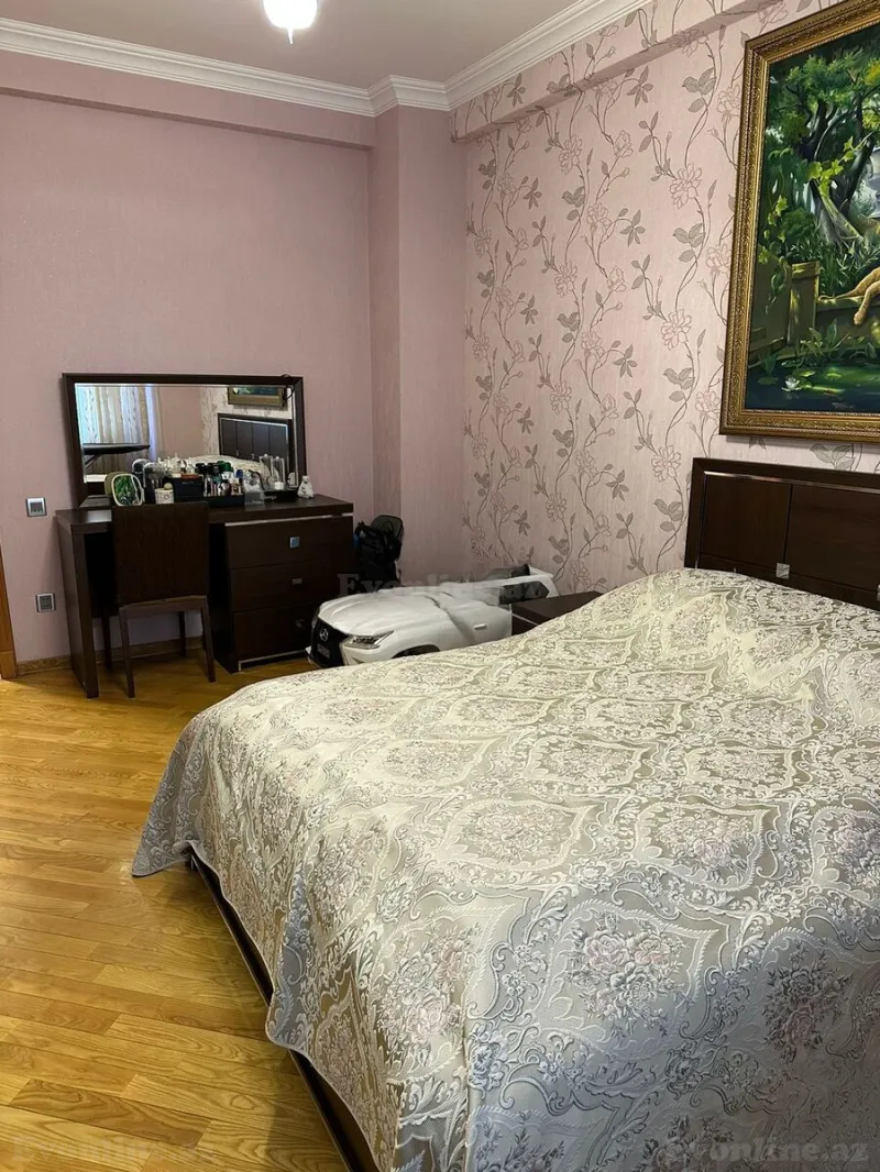 Kirayə verilir 3 otaqlı Mənzil Yeni tikili 135 m² Nəriman Nərimanov m. - şəkil 14