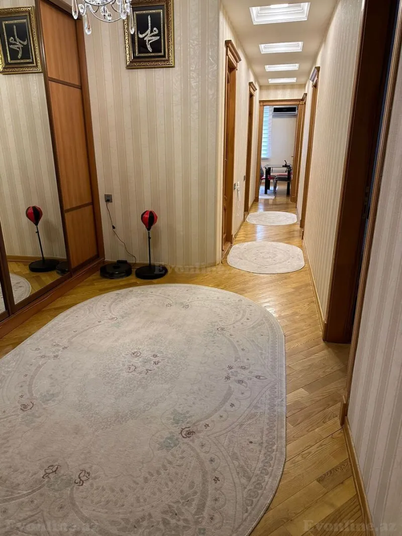 Kirayə verilir 3 otaqlı Mənzil Yeni tikili 135 m² Nəriman Nərimanov m. - şəkil 16