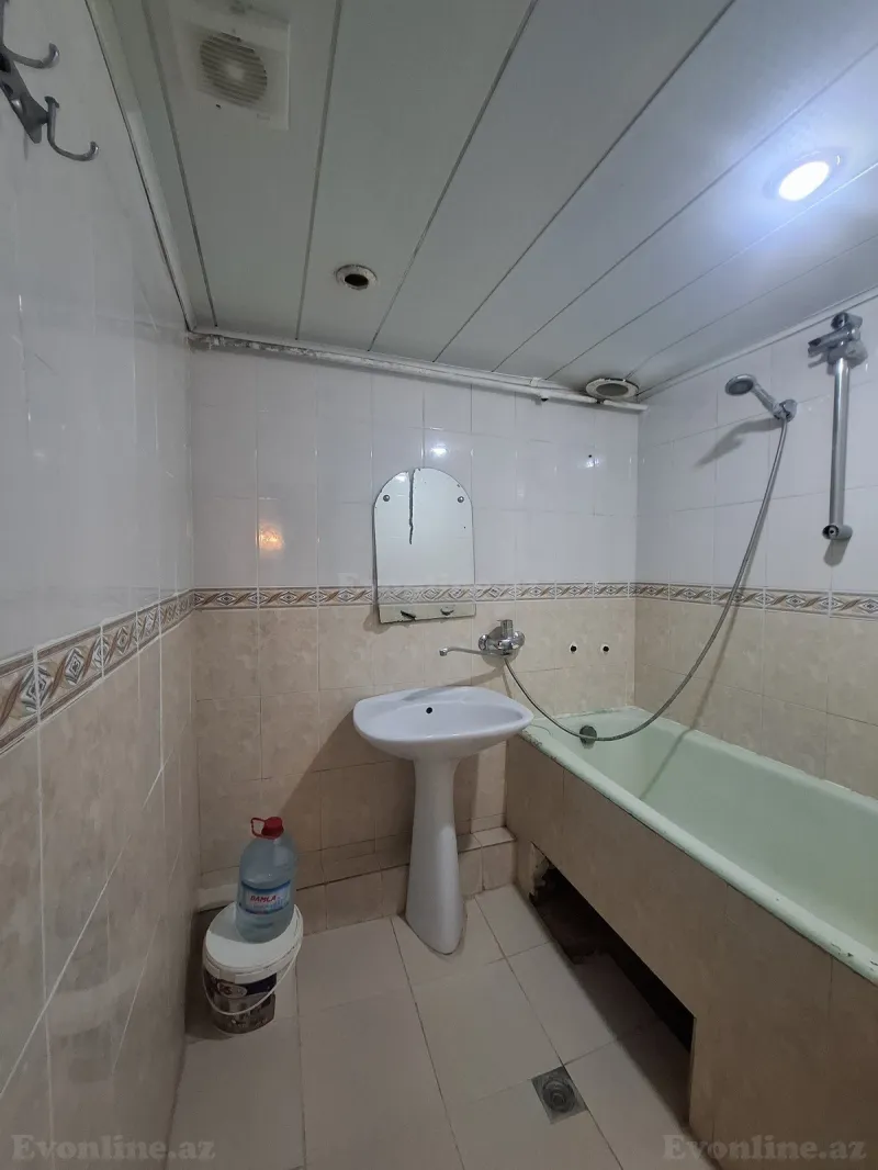 Satılır 2 otaqlı Mənzil Köhnə tikili 50 m² Həzi Aslanov - şəkil 10