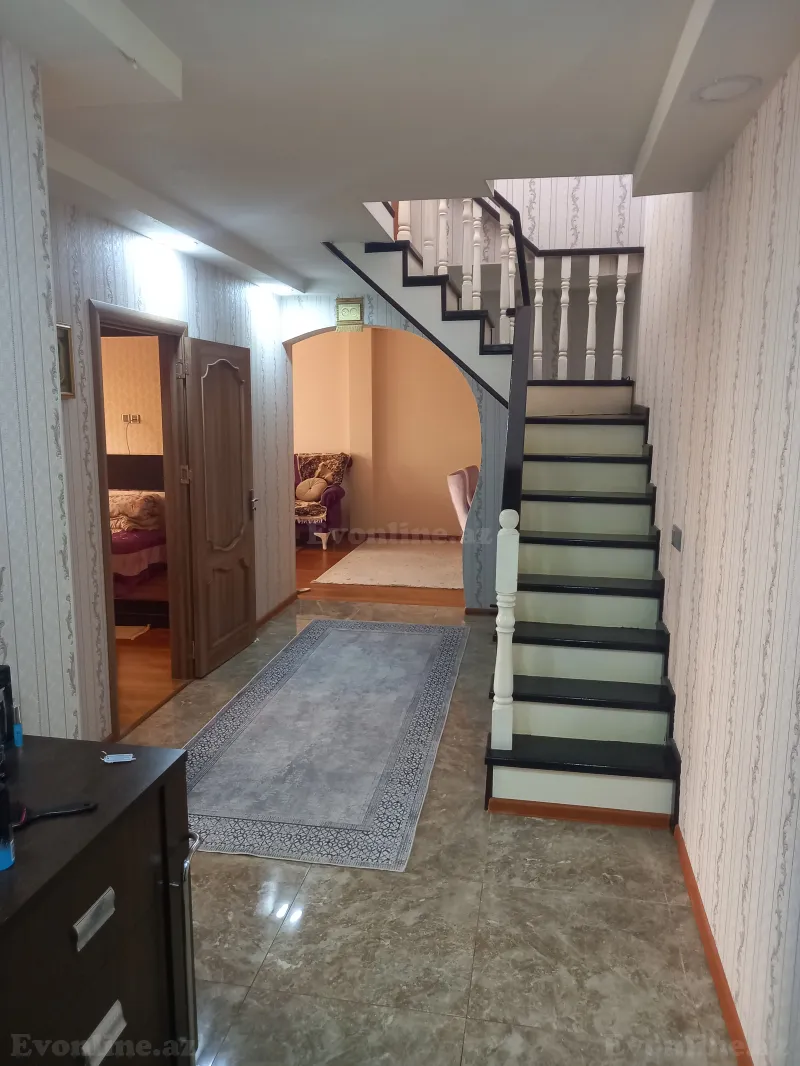 4 otaqlı Mənzil 100 m² Masazır Satılır