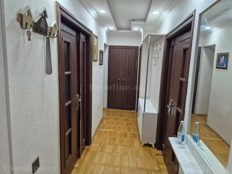 Kirayə verilir 3 otaqlı Mənzil Köhnə tikili 75 m² Elmlər Akademiyası m. - şəkil 11