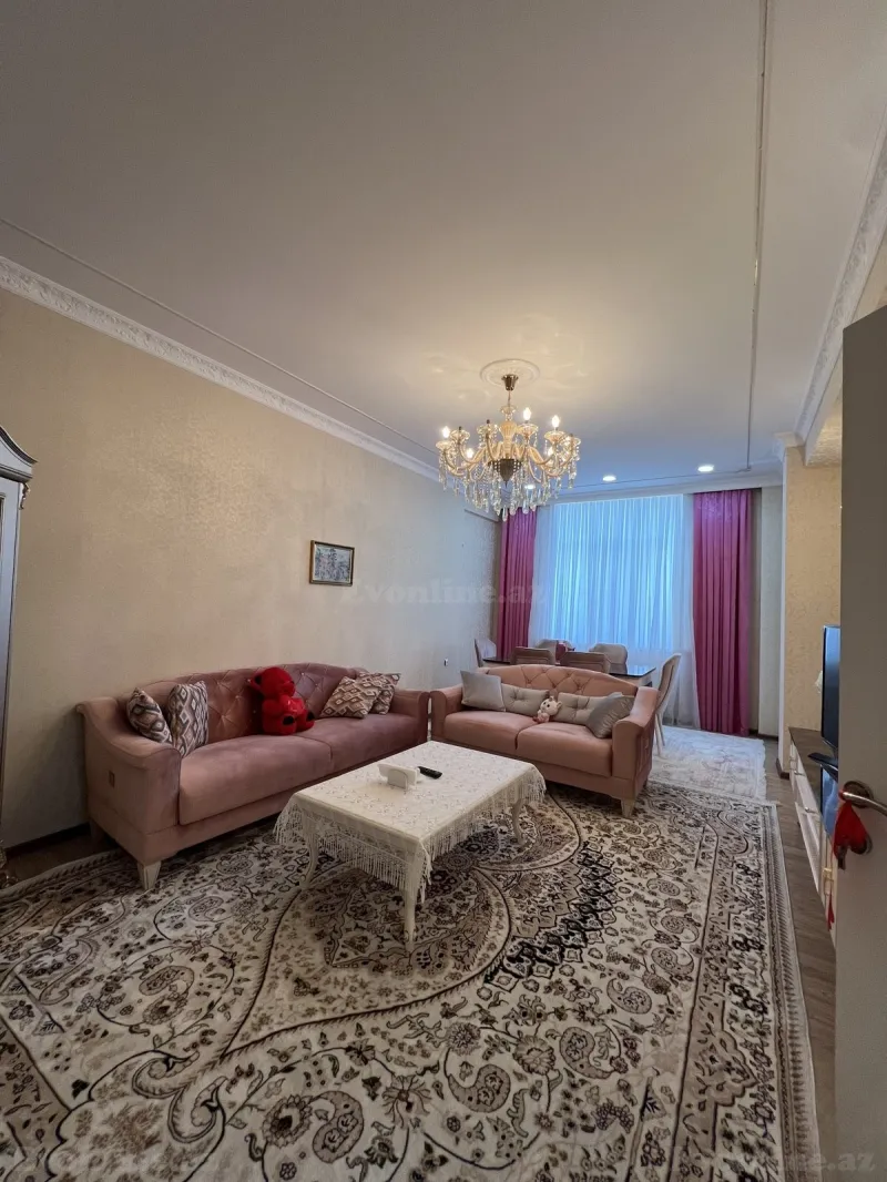 3 otaqlı Mənzil 135 m² Yeni Yasamal Satılır