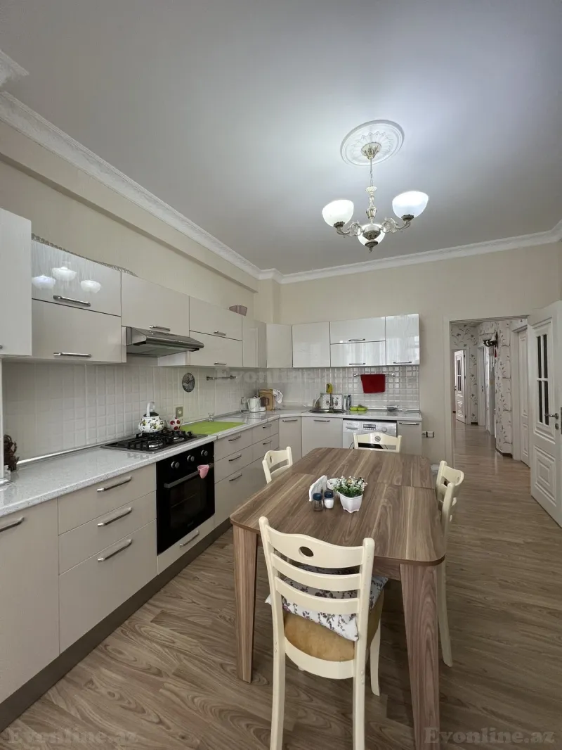 Satılır 3 otaqlı Mənzil Yeni tikili 135 m² Yeni Yasamal - şəkil 3