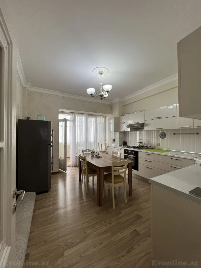Satılır 3 otaqlı Mənzil Yeni tikili 135 m² Yeni Yasamal - şəkil 4