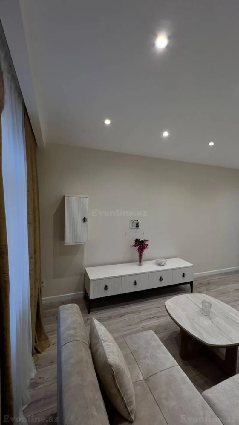 Kirayə verilir 2 otaqlı Mənzil Köhnə tikili 55 m² Xalqlar Dostluğu m. - şəkil 4