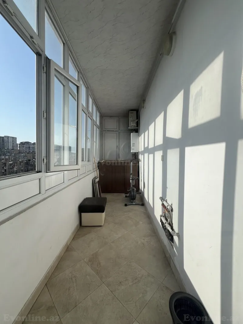 Satılır 2 otaqlı Mənzil Yeni tikili 86 m² İnşaatçılar m. - şəkil 9