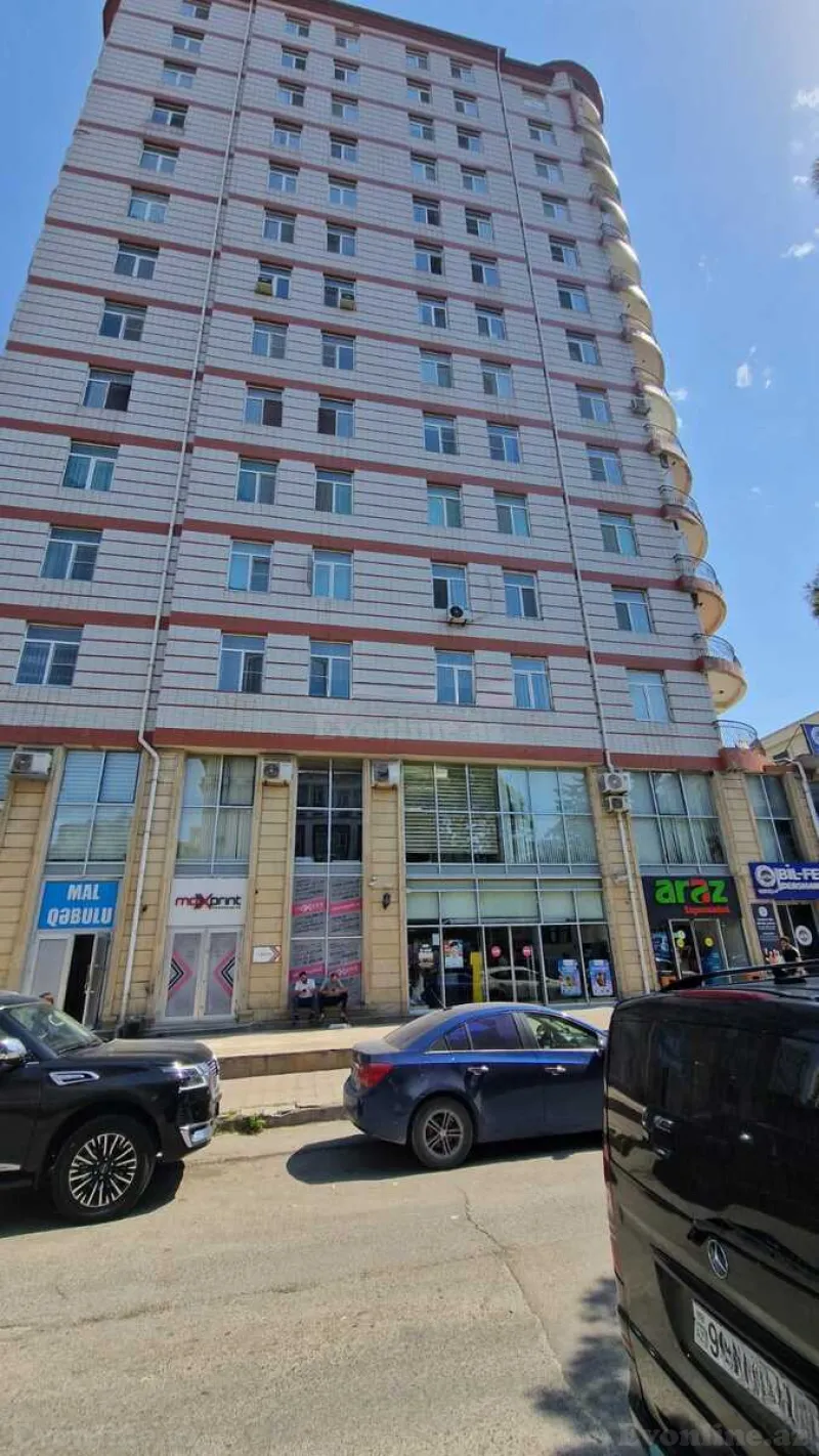 4 otaqlı Mənzil 200 m² Nizami m. Satılır