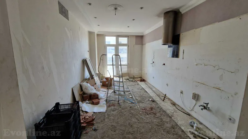 Satılır 4 otaqlı Mənzil Yeni tikili 200 m² Nizami m. - şəkil 13