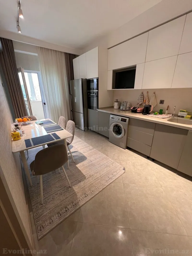 Satılır 4 otaqlı Mənzil Yeni tikili 195 m² Nizami m. - şəkil 3