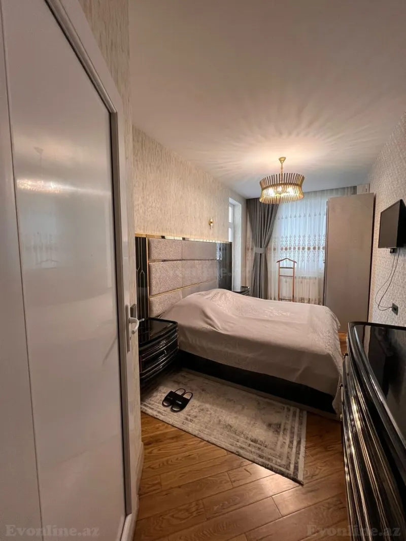 Satılır 4 otaqlı Mənzil Yeni tikili 195 m² Nizami m. - şəkil 5
