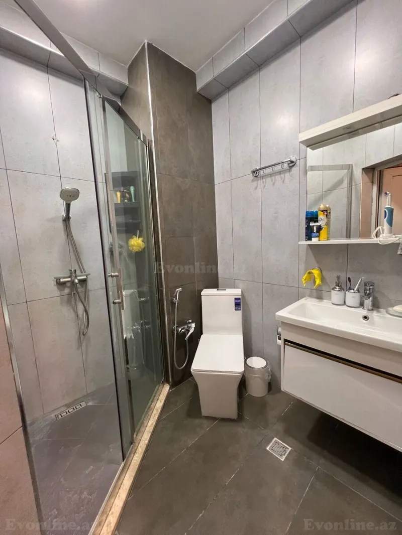 Satılır 4 otaqlı Mənzil Yeni tikili 195 m² Nizami m. - şəkil 13