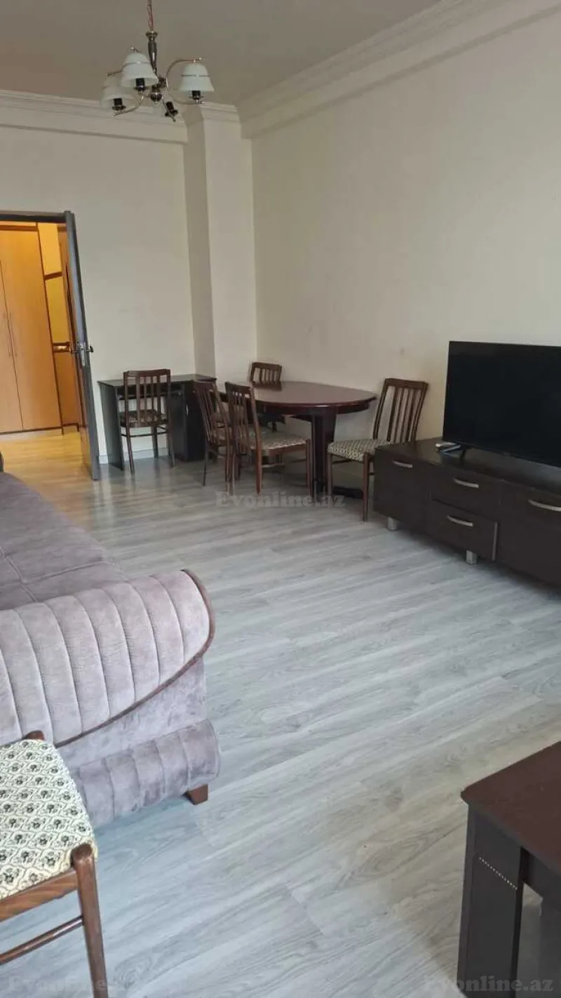 2 otaqlı Mənzil 60 m² Nəriman Nərimanov m. Kirayə verilir