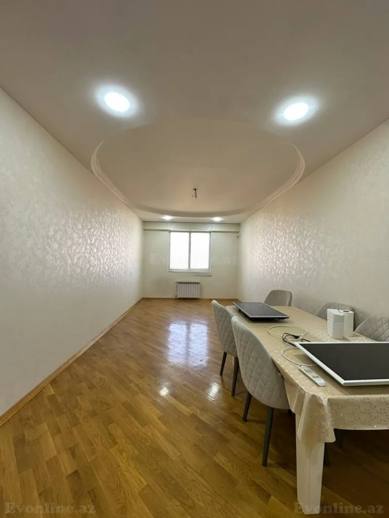Satılır 3 otaqlı Mənzil Yeni tikili 102 m² İnşaatçılar m. - şəkil 2