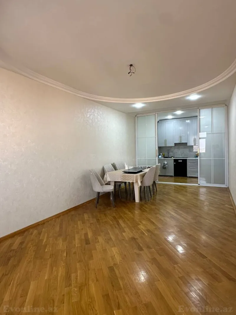 Satılır 3 otaqlı Mənzil Yeni tikili 102 m² İnşaatçılar m. - şəkil 4
