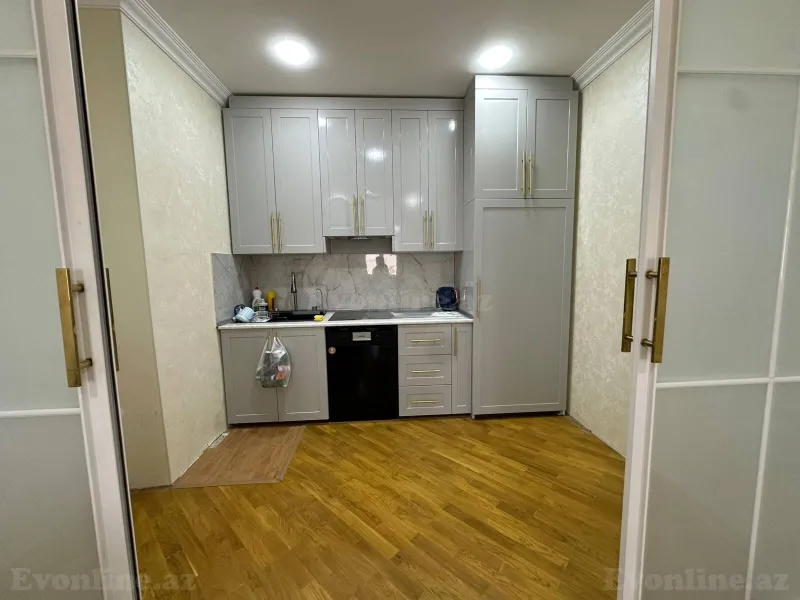 Satılır 3 otaqlı Mənzil Yeni tikili 102 m² İnşaatçılar m. - şəkil 6