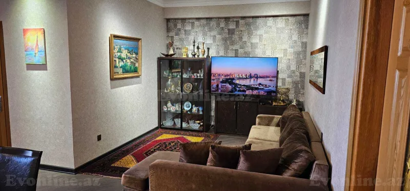 3 otaqlı Mənzil 110 m² Nərimanov r. Kirayə verilir